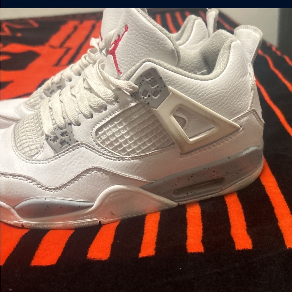 Jordan - Picture 3 of 4